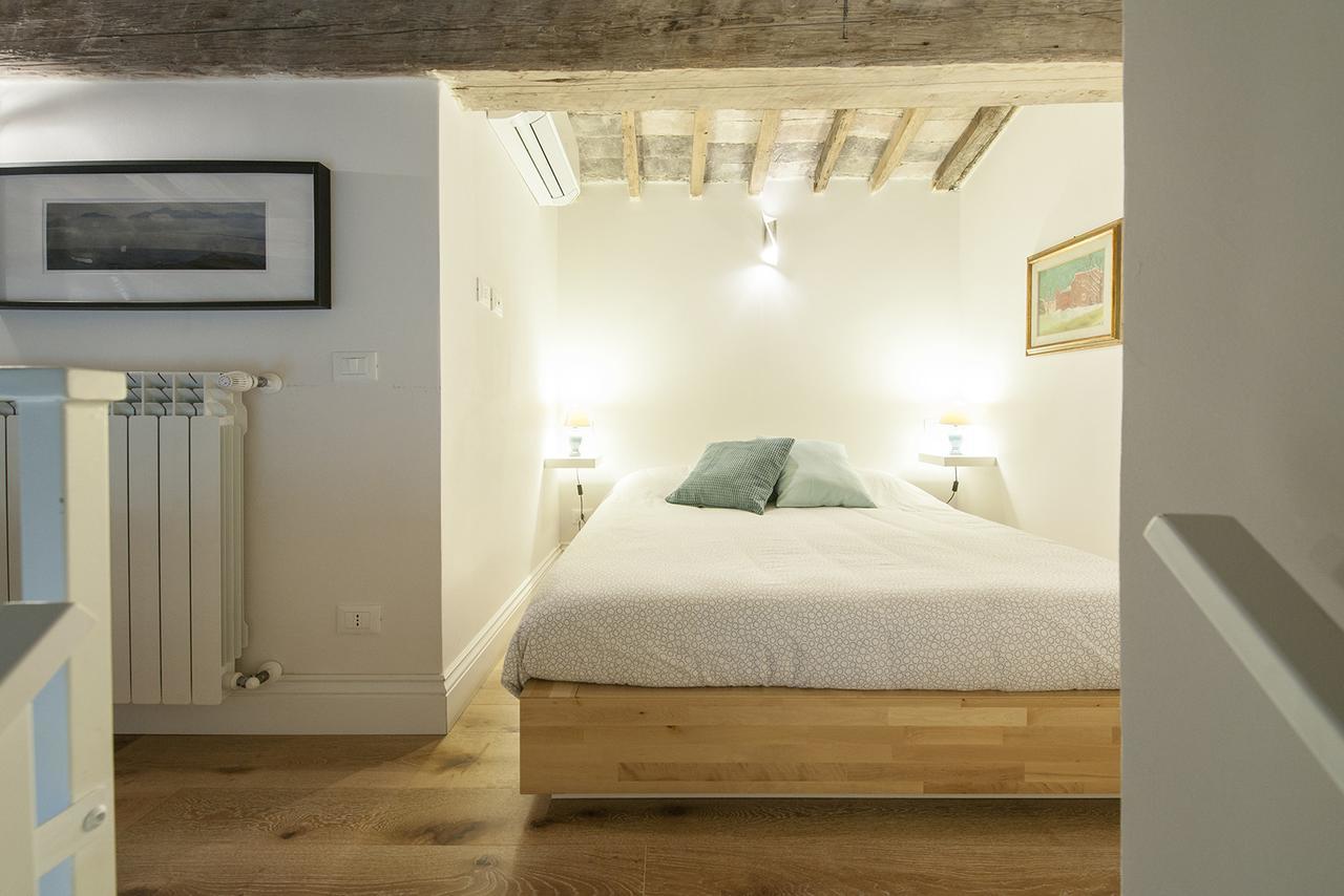 Contemporary Conce 2 Bedrooms Flat Florencia